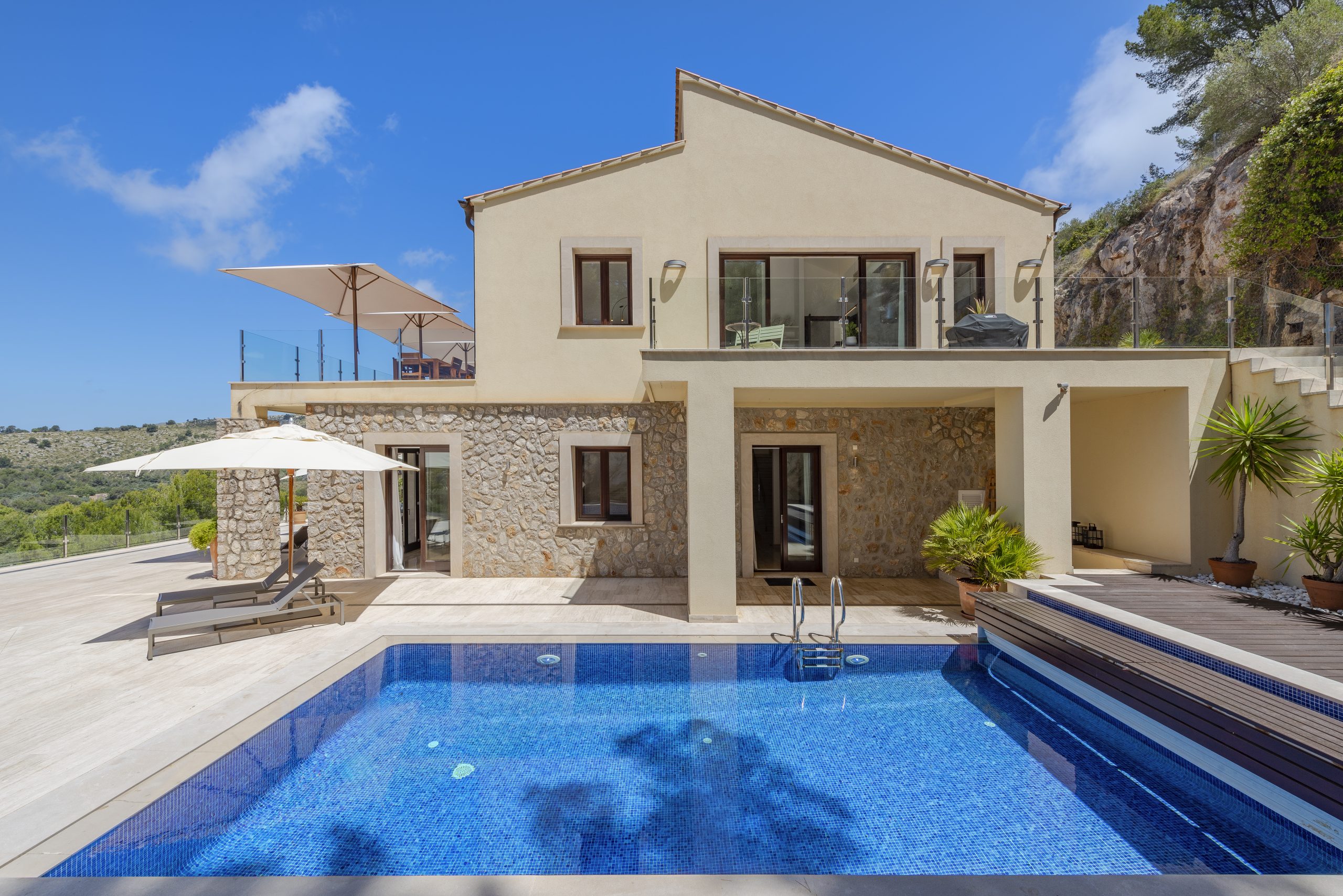 Comprehensive Guide to Buying Property in Mallorca