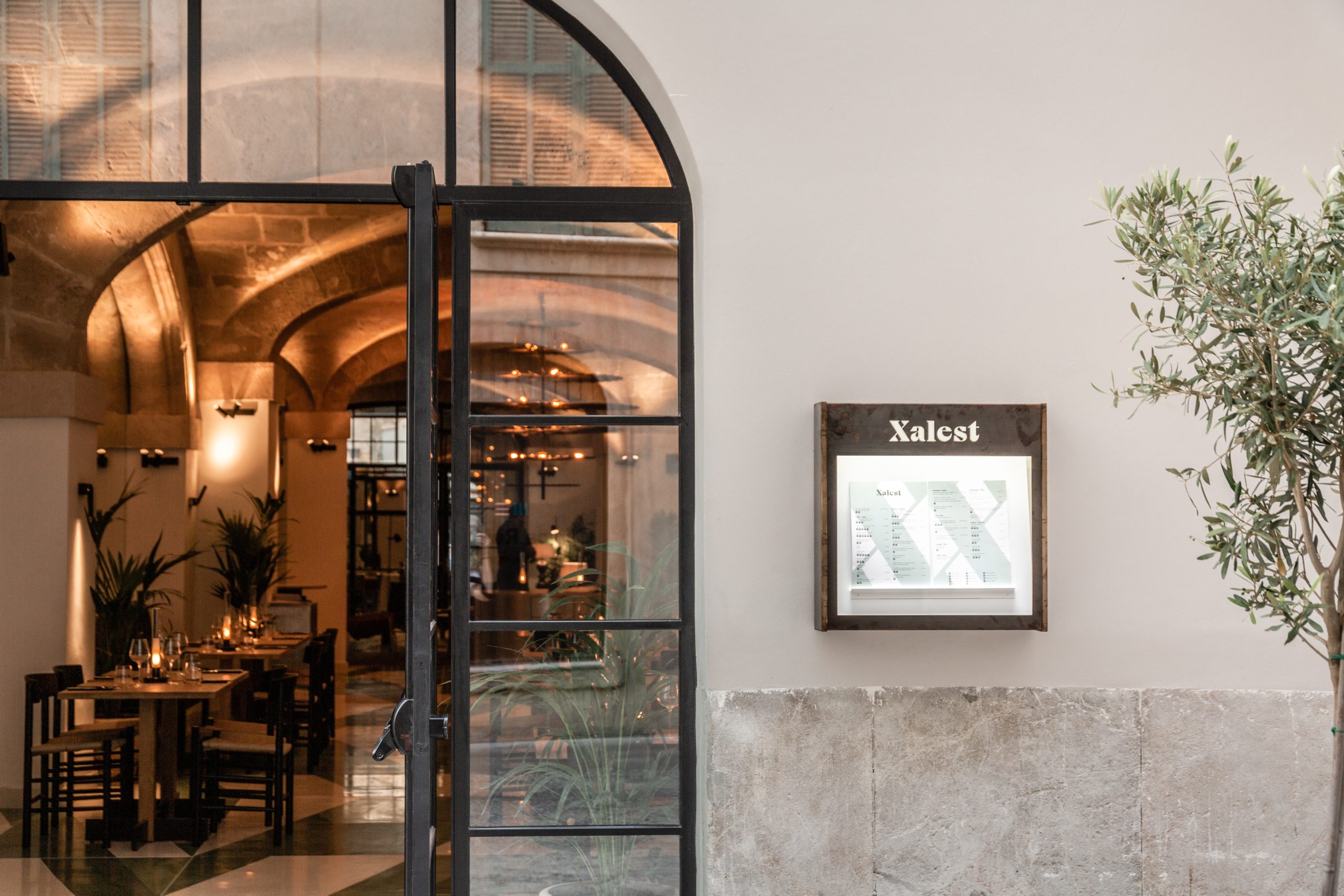 Xalest Restaurant